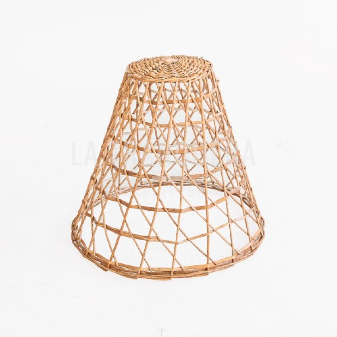 lampara-mimbre-campana-calada-049x055-alto-35946